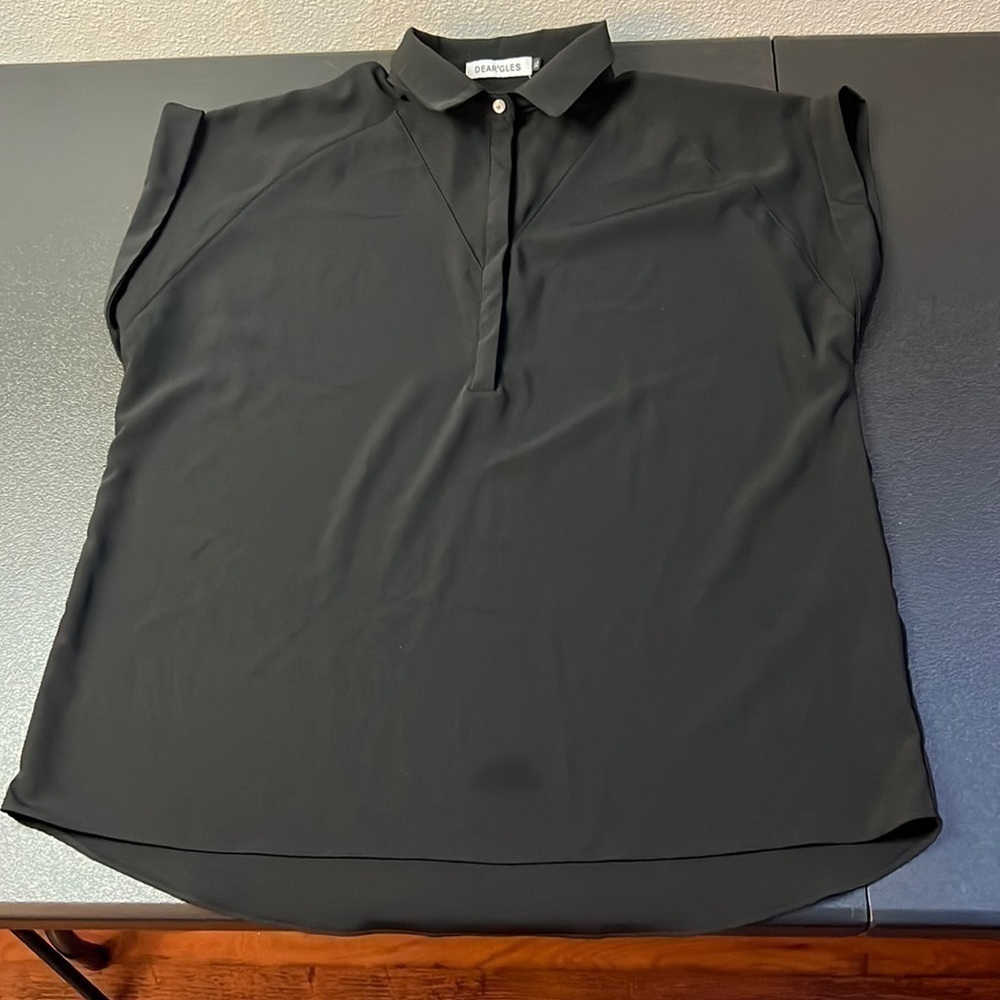 DEAR’GLES Half way Button Down V-Neck W Sheer Sleeves SZ XL